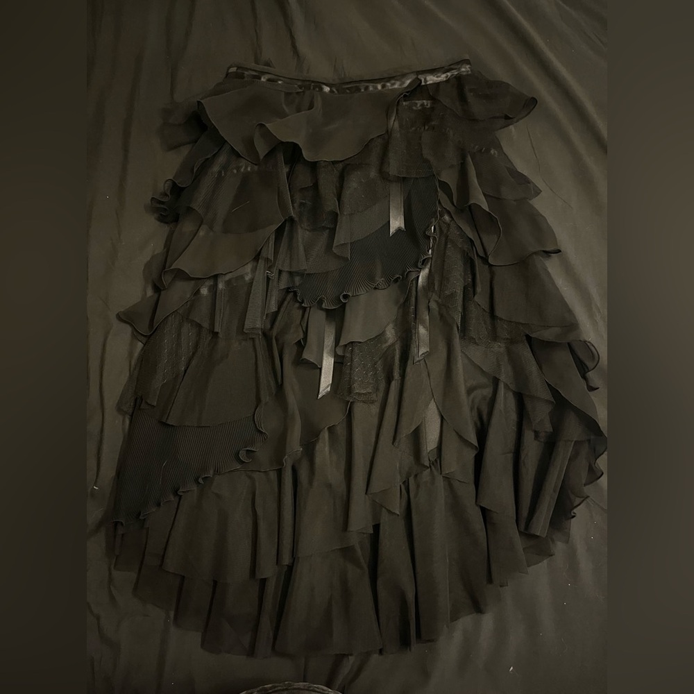 Black midi skirt